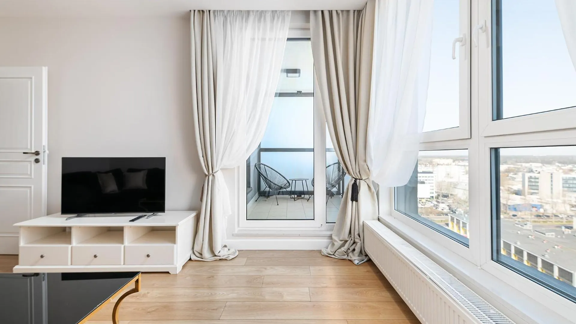Apartment Rentplanet - Apartament Rodziewiczowny Warsaw